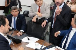 sessao-alems-terca-feira