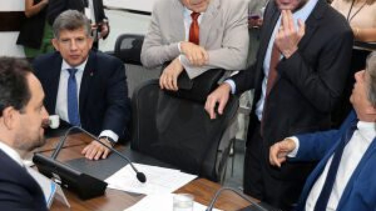 sessao-alems-terca-feira