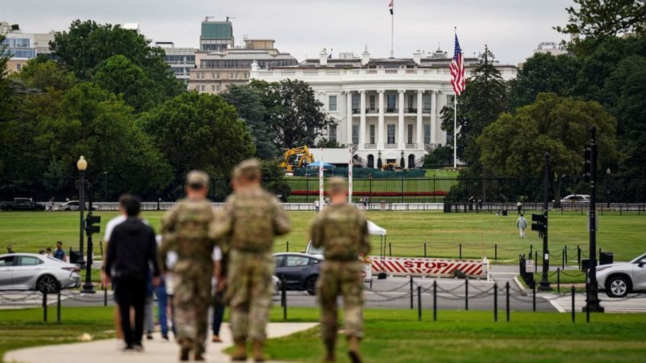 Suprema Corte dos EUA bloqueia envio de agentes a Chicago