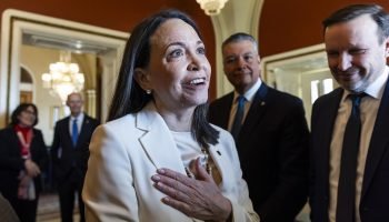 María Corina se encontra com Trump para discutir liberdade na Venezuela