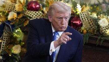 EUA atacam grande instalação na Venezuela