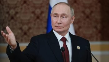 Negociações de paz na Ucrânia são sacudidas por alegação de ataque contra casa de Putin