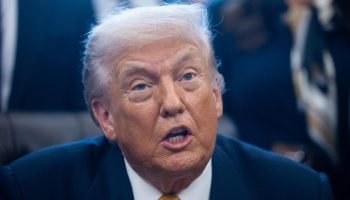 Trump afirma que Putin está pronto para acordo de paz