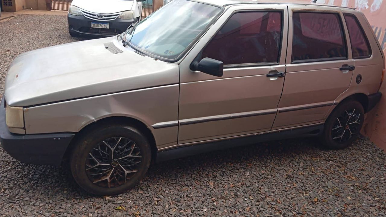 Foto: Uno furtado no bairro Jardim Aeroporto, em Campo Grande. (Divulgação)