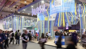 Startups brasileiras fecham negócios no Web Summit Lisboa